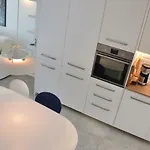 Maison D'azur Nyaraló *