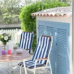Maison D'azur *
