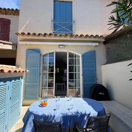 Semesterbostad Maison D'azur
