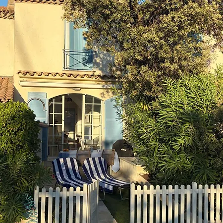 Semesterbostad Maison D'azur *
