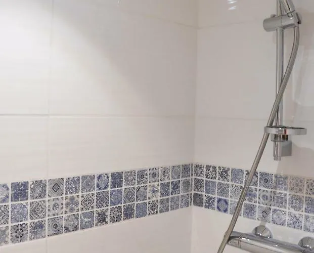 بيت للعطل Maison D'azur غريمو