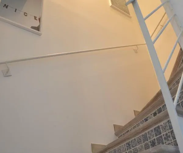 بيت للعطل Maison D'azur غريمو
