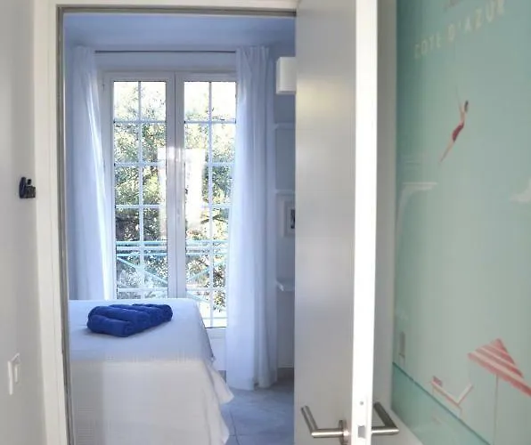 Maison D'azur *