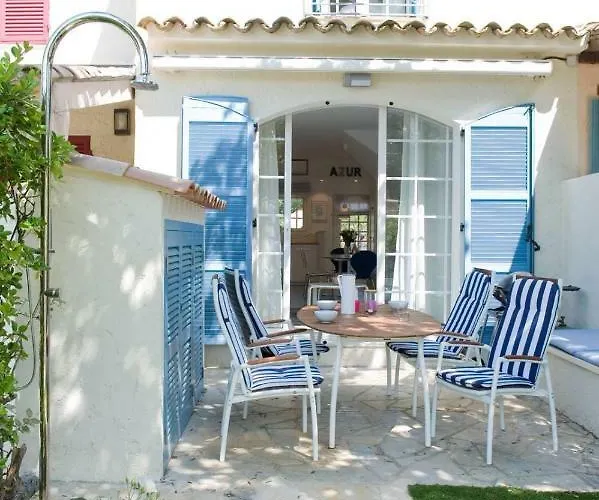 بيت للعطل Maison D'azur