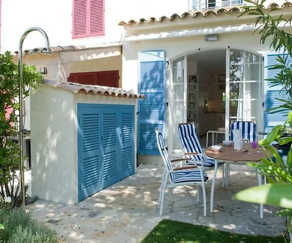 Maison D'azur * غريمو